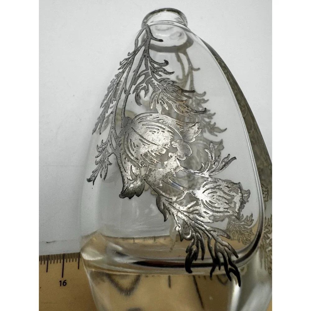 The Unbranded Brand vintage silver